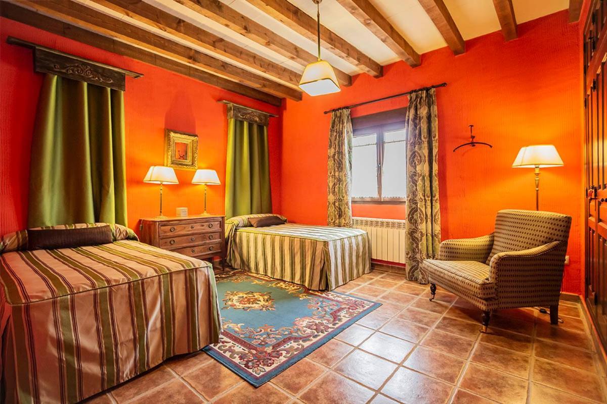 Mis Cuatro Estaciones, Casa Boutique Pension Sotos de Sepúlveda Buitenkant foto